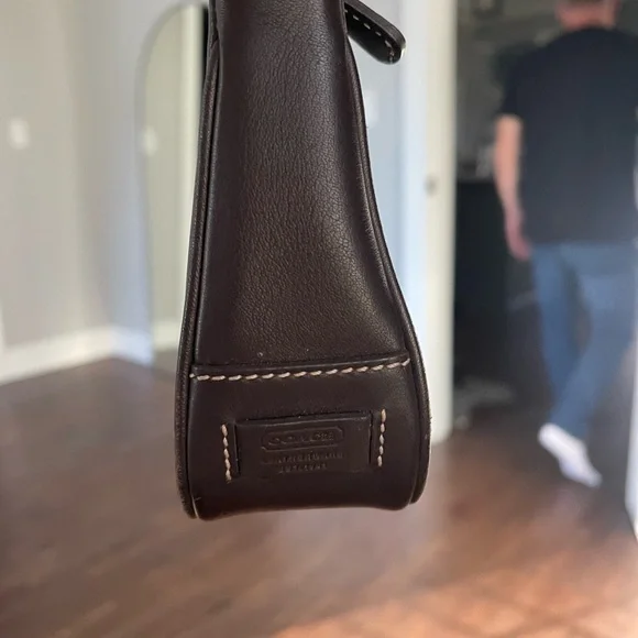 Coach Vintage leather Hampton 7785.  Dark brown - Picture 7 of 8